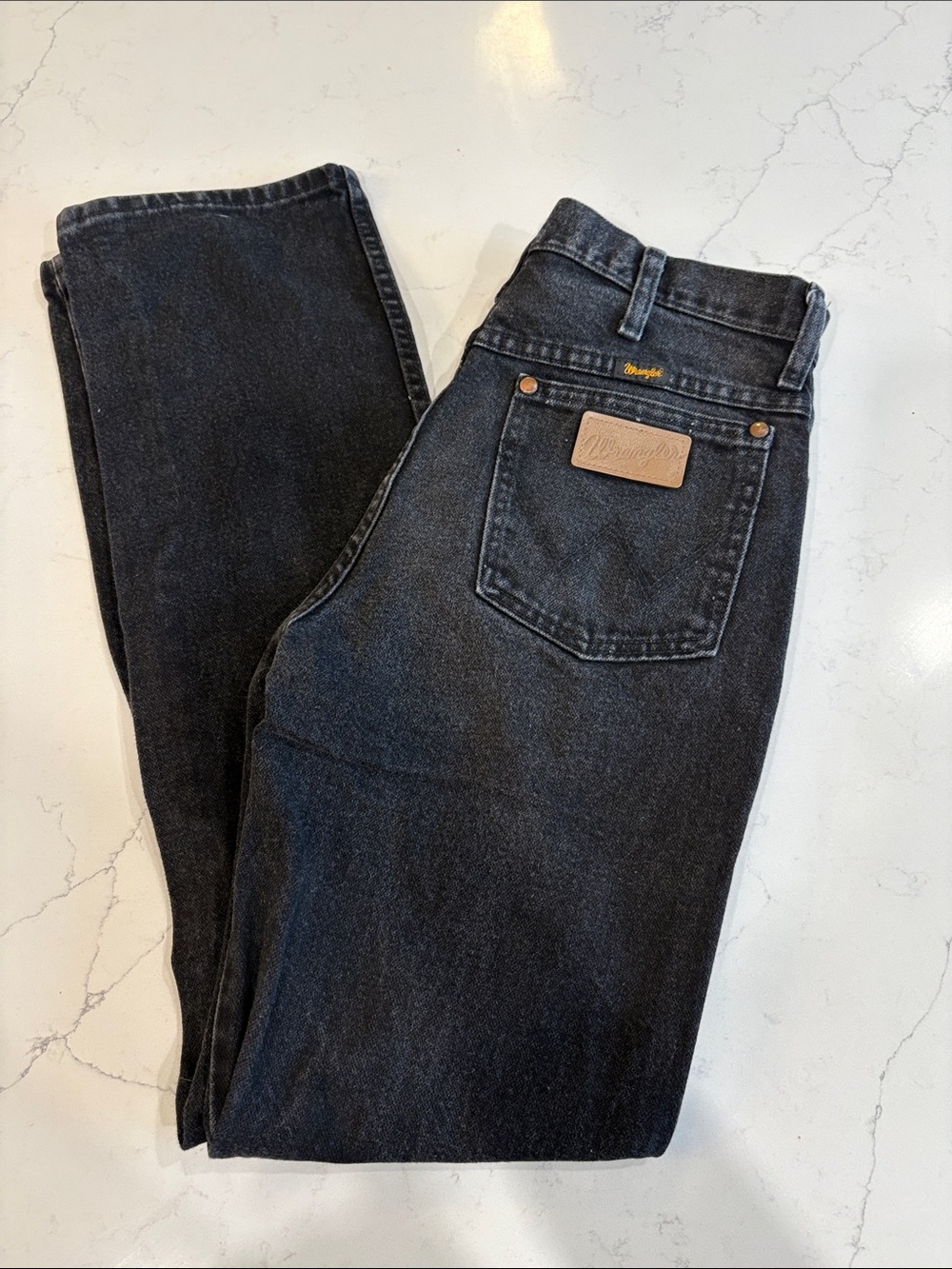 Wrangler Men's Dark Black Straight Jeans